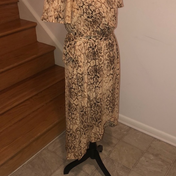 𝅺JUNE and Hudson brown Snake skin patterned dress. Short sleeves - Picture 4 of 7